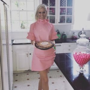 Meet your Posher, Suzanne